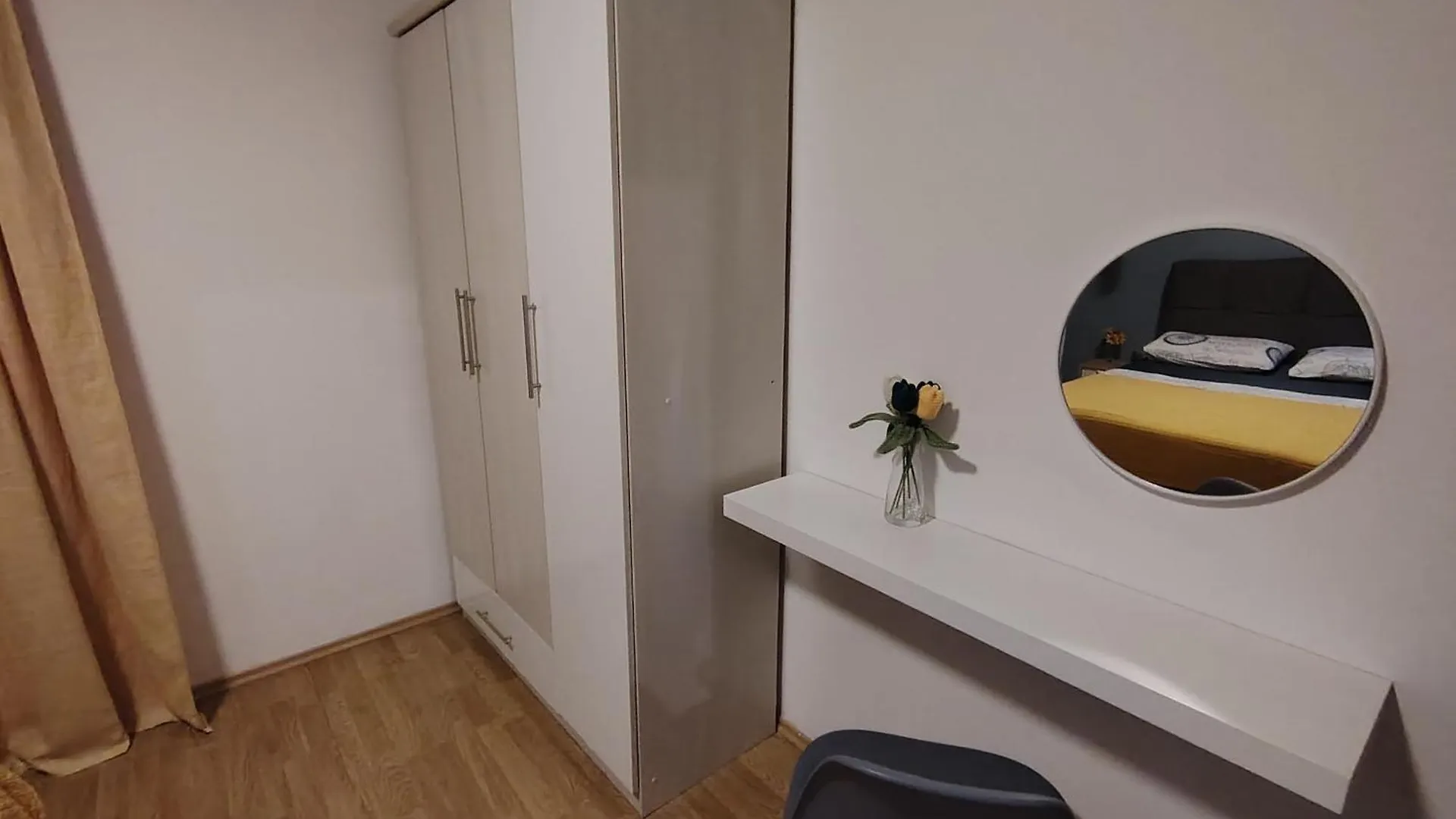 Apartman Hric -50M Od Plaze- Mali Losinj